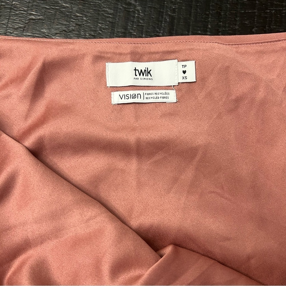 Twik Pink Skirt - Picture 6 of 6